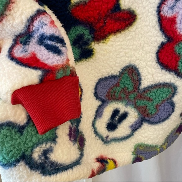 Disney World Minnie Mouse Sherpa Fleece Pullover Sweatshirt Adult Sz XS - Picture 4 of 6